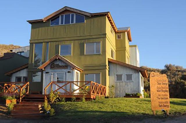 פורטו פיראמידס Del Nomade Hosteria Ecologica מראה חיצוני תמונה